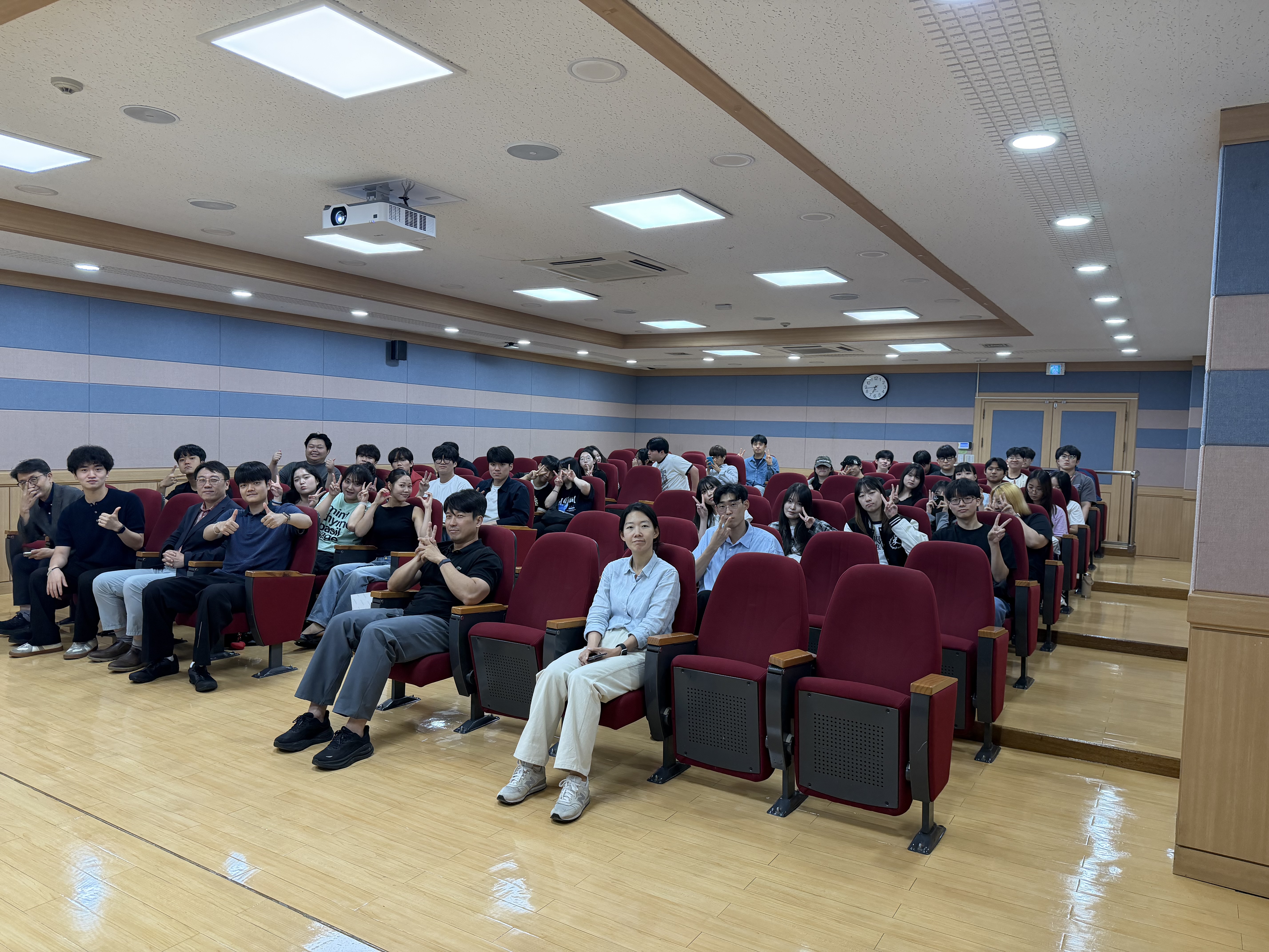 2026-2학기 사학전공 개강총회 사진 1.jpg 첨부 이미지