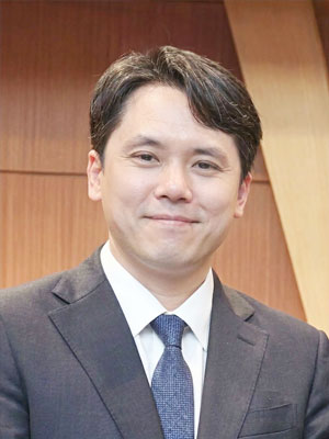 최윤재 사진